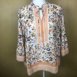 Women’s blouse, size small